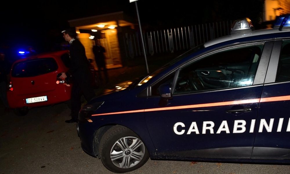 Commando irrompe in hotel a Milano