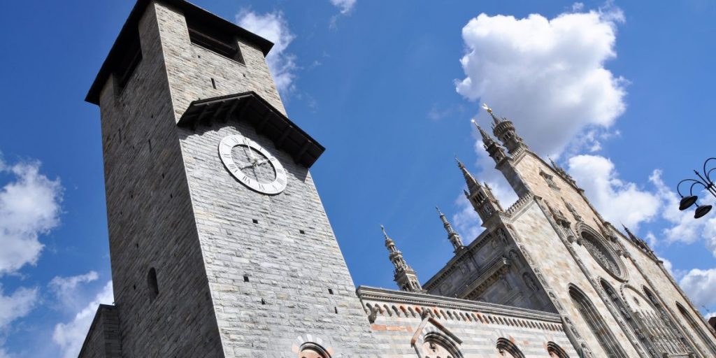 “Miniartextil” al Broletto