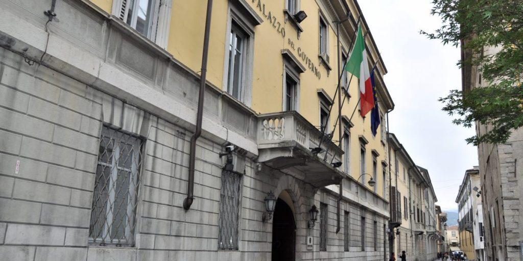 Blitz voluto dalla Prefettura: controlli a tappeto nelle sale da gioco e scommesse