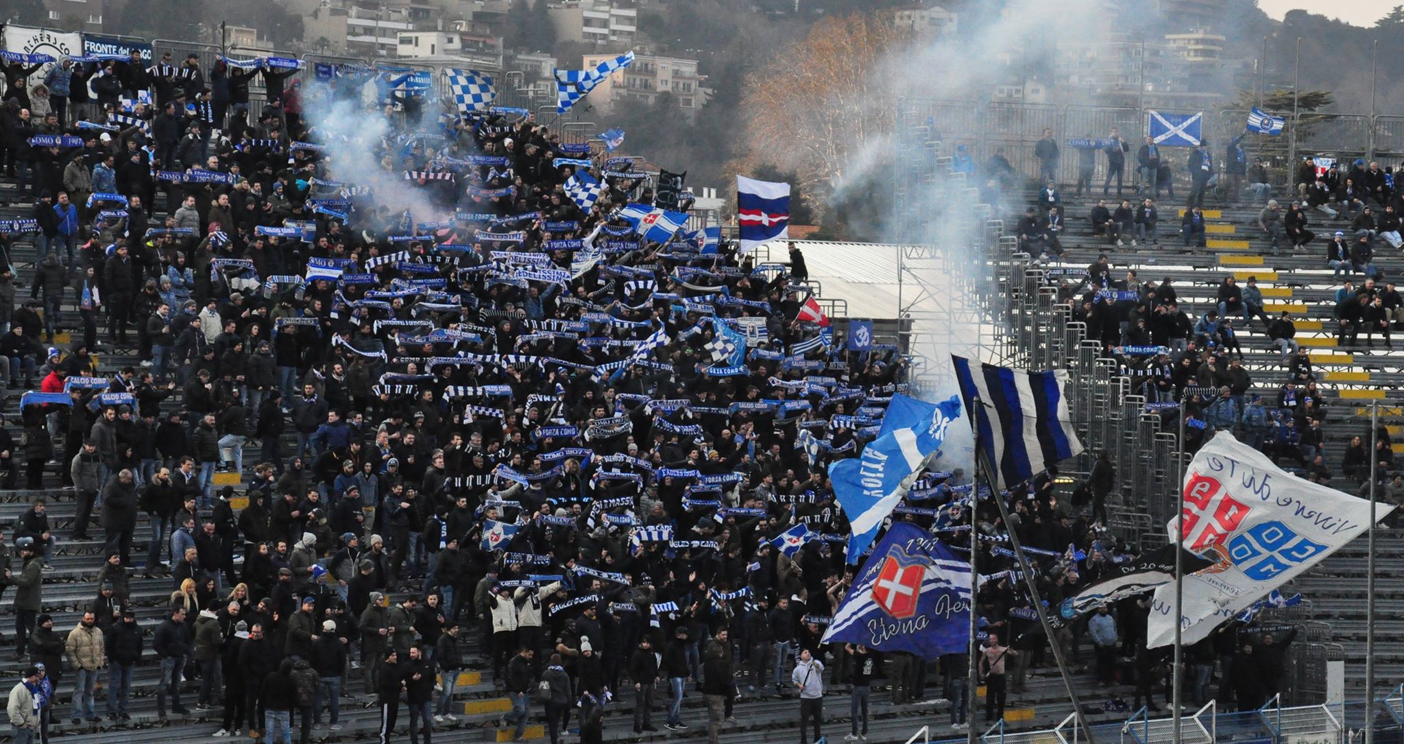Como: iscrizione alla serie C, fumata grigia.  La corsa a ostacoli dei dirigenti azzurri