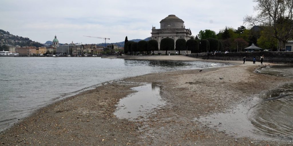 Il livello del Lago di Como è sempre più basso. Allarme climatico della Società di Geologia