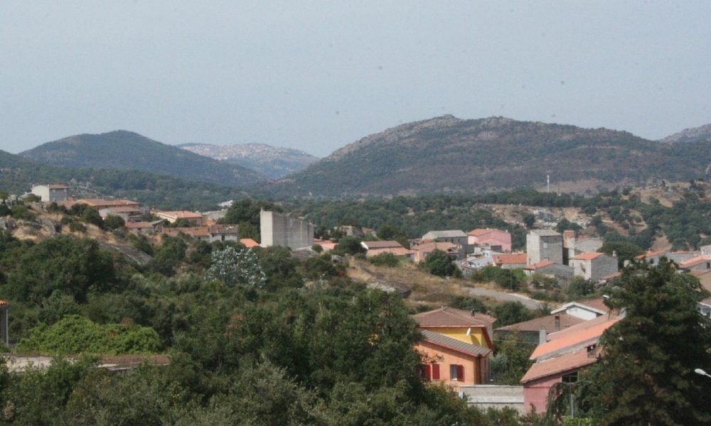 Comune Sardegna anticipa stretta, stop alle feste private