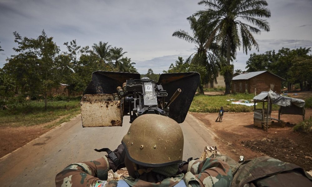 Congo: almeno 15 civili massacrati nell’est