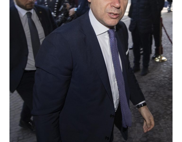 Conte a Iv, non accetto ricatti