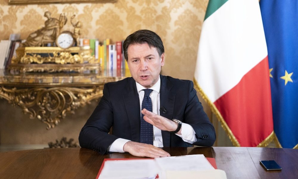 Conte, anticipiamo liquidità a imprese