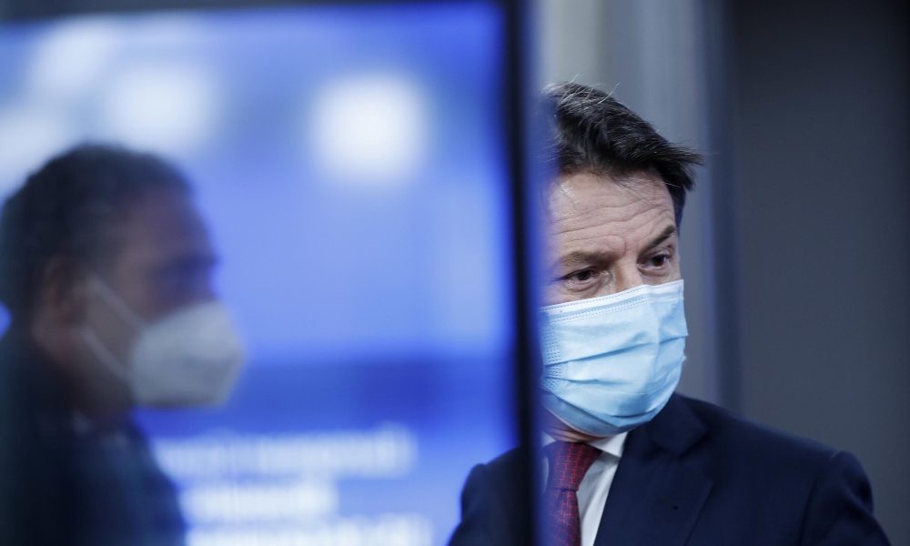«Lockdown mascherato, colpisce solo alcune categorie». Confcommercio contro il Decreto del premier Conte