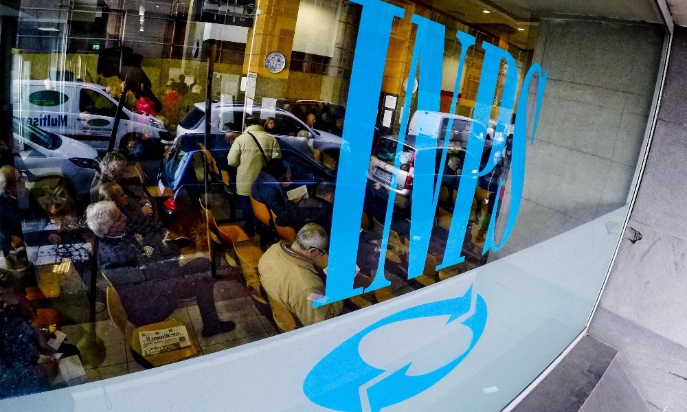 Migliaia di domande per il bonus da 600 euro. In poche ore 1.200 richieste in Cna e 700 in Confartigianato