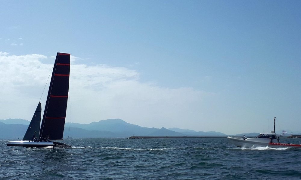 Coppa America: American Magic da record, la barca torna in acqua