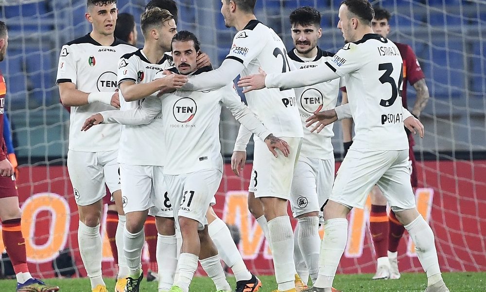 Coppa Italia: 4-2 alla Roma, Spezia ai quarti