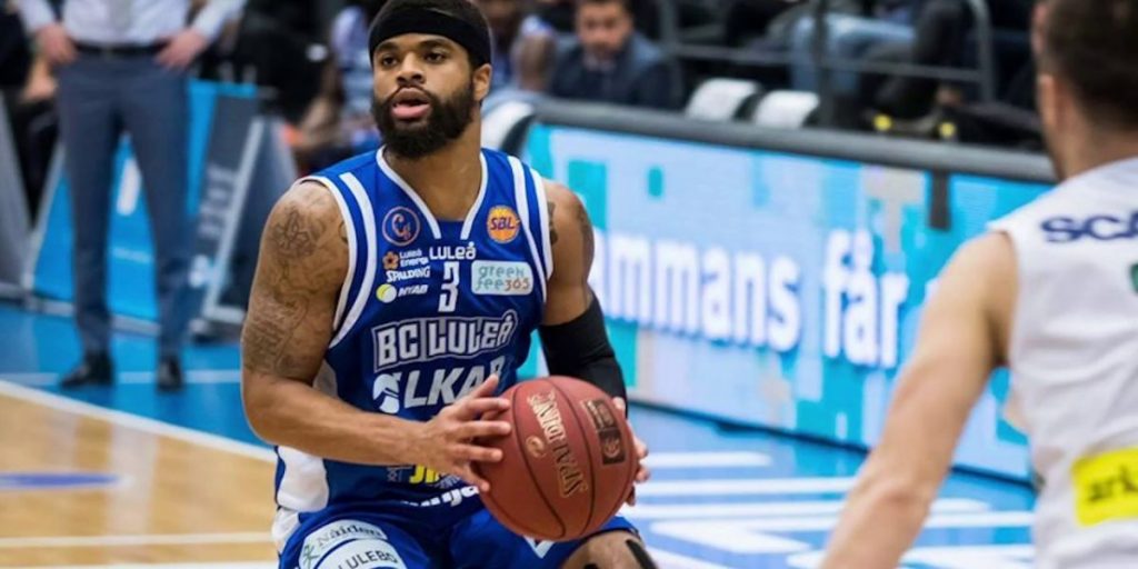 L’americano Corban Collins a Cantù. Ufficiale l’ingaggio del 25enne nato a High Point