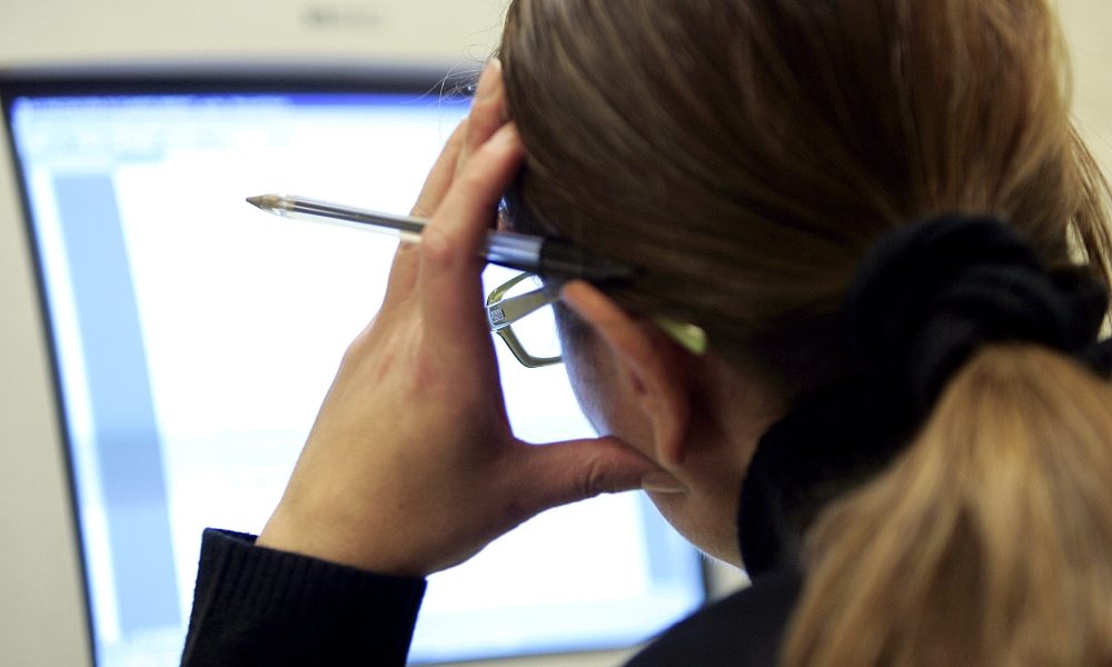 Coronavirus: Dadone, stop ai concorsi