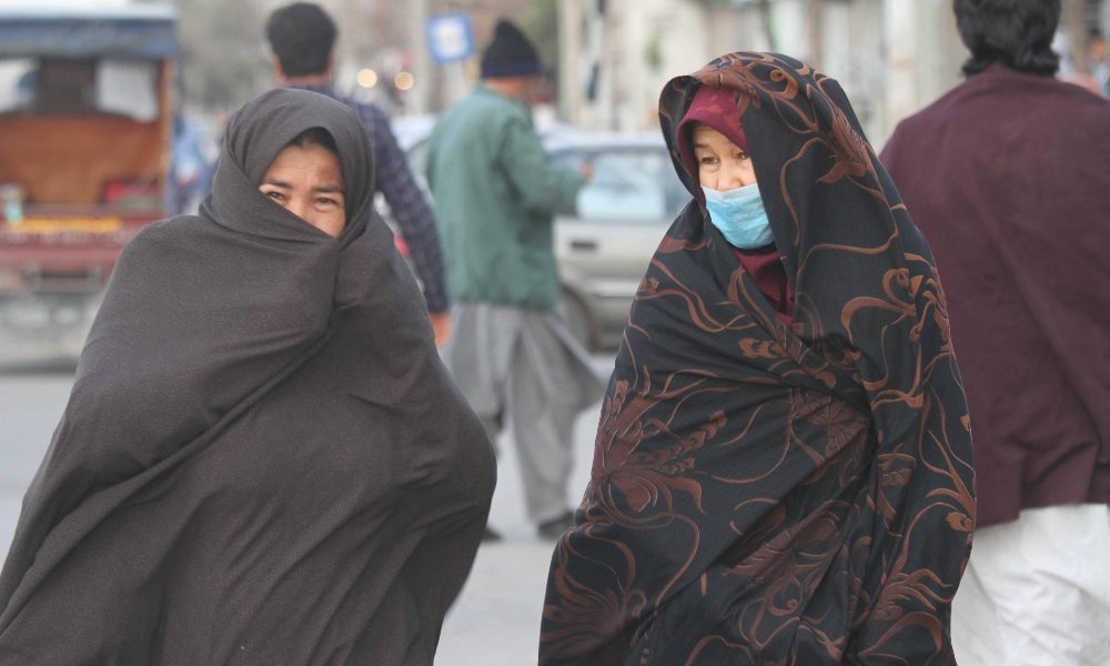 Coronavirus: Iran, evitare di uscire