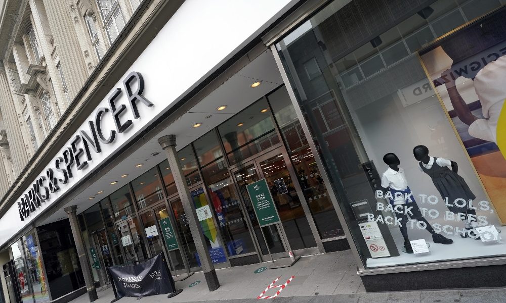 Coronavirus: Marks & Spencer annuncia 7.000 esuberi