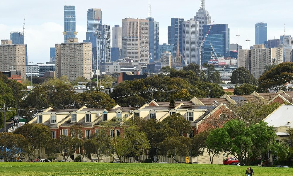 Coronavirus: Melbourne toglie il coprifuoco dopo due mesi