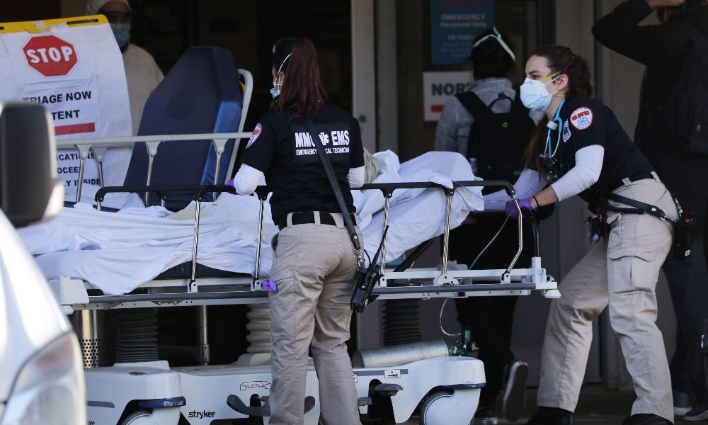 Coronavirus: Ny, 731 morti in 24 ore