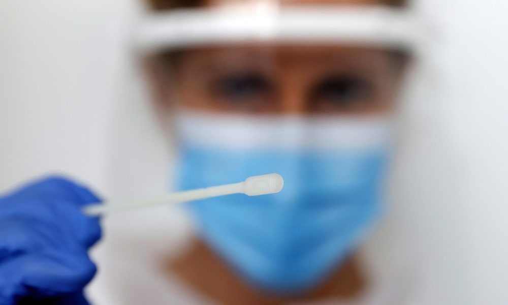 Coronavirus, altri 6 positivi sul Lario