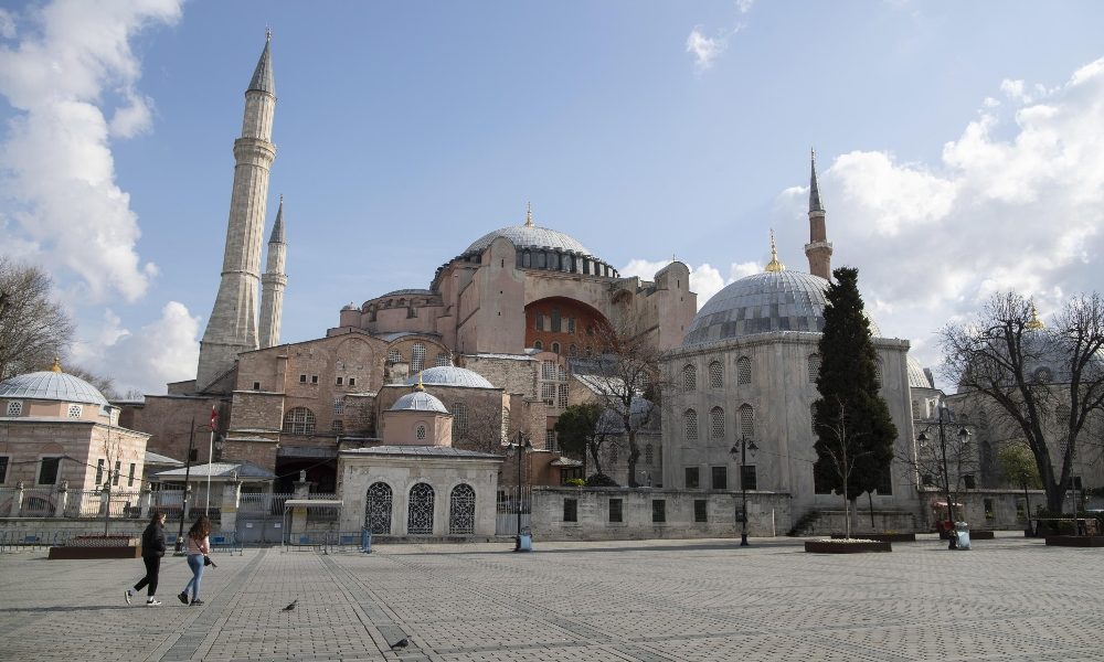 Coronavirus: in Turchia 1.492 casi e 24 vittime in 24 ore