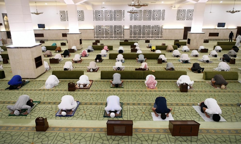 Coronavirus: moschee della Mecca riaprono ai fedeli domenica