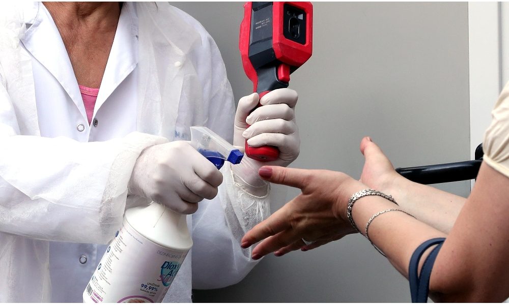 Coronavirus: netto calo dei contagi, 5 nuove vittime