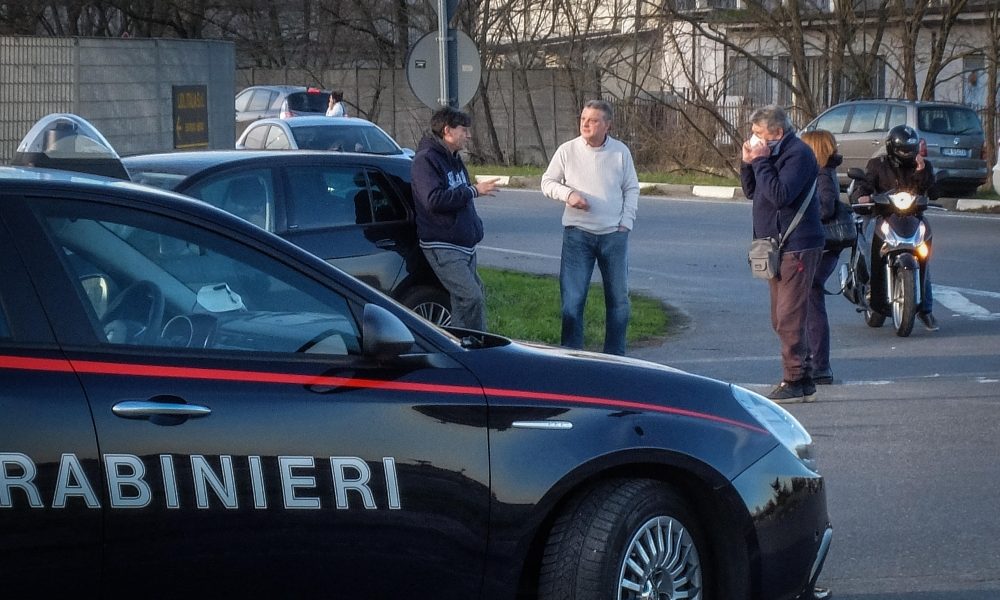 Coronavirus: partita calcetto,denunciati