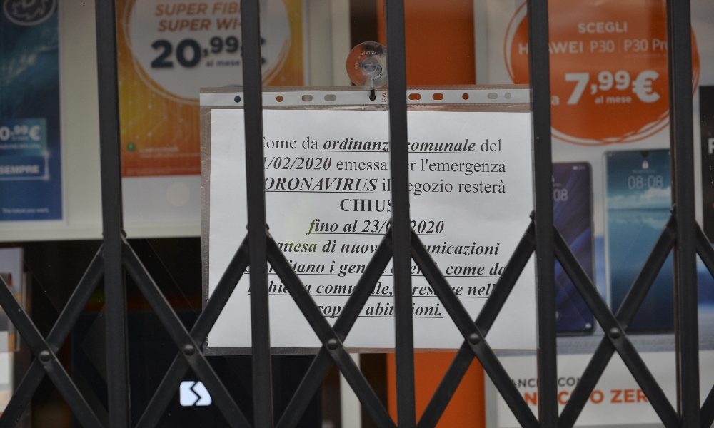 Coronavirus, scuole chiuse in Lombardia