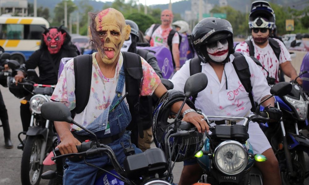 Coronavirus:Airbnb Usa e Canada ferma prenotazioni Halloween