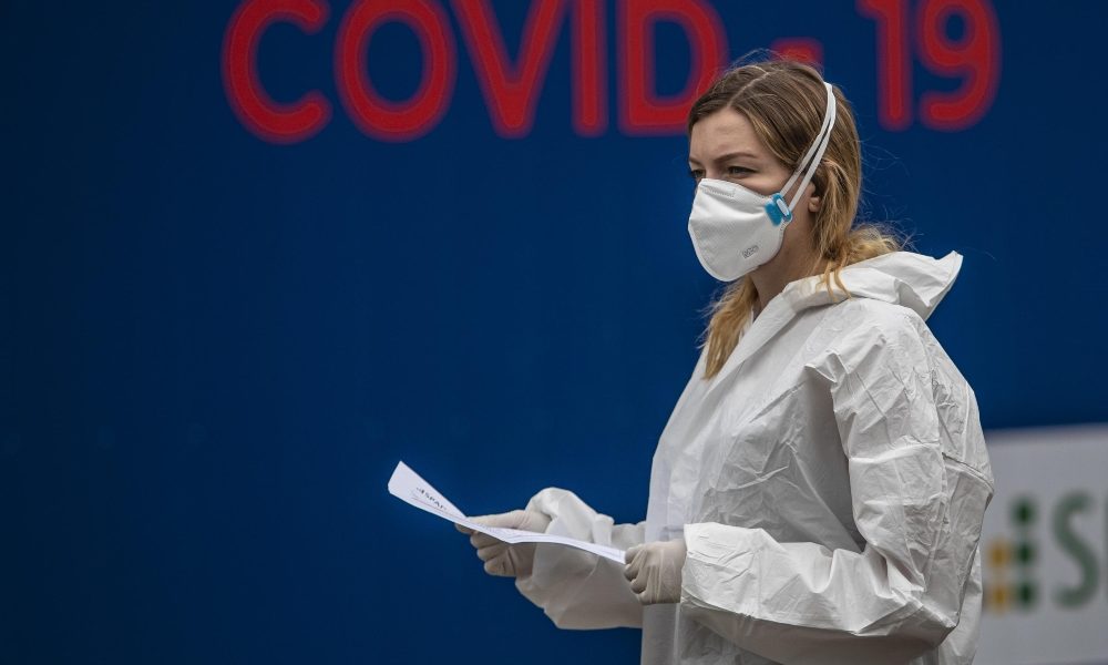 Coronavirus:Oms, record casi settimanali,ma meno morti