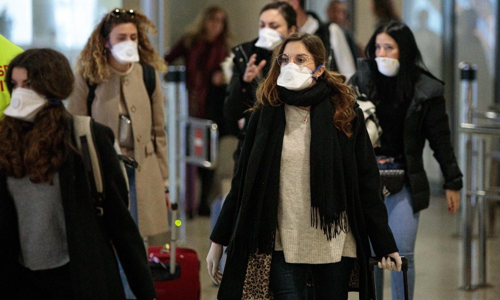 Coronavirus in Lombardia, l’ultimo aggiornamento: 305 persone contagiate