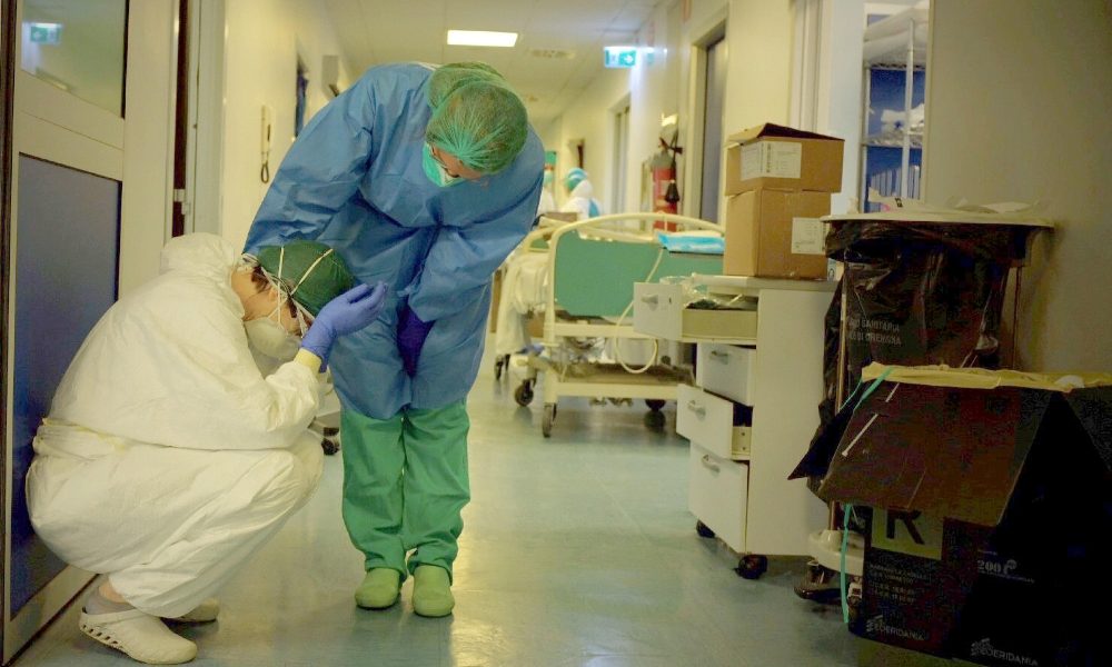 Coronavirus:oltre 30mila morti in Europa
