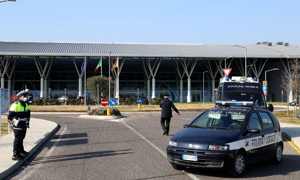 Coronavirus:protesta ospedale Schiavonia