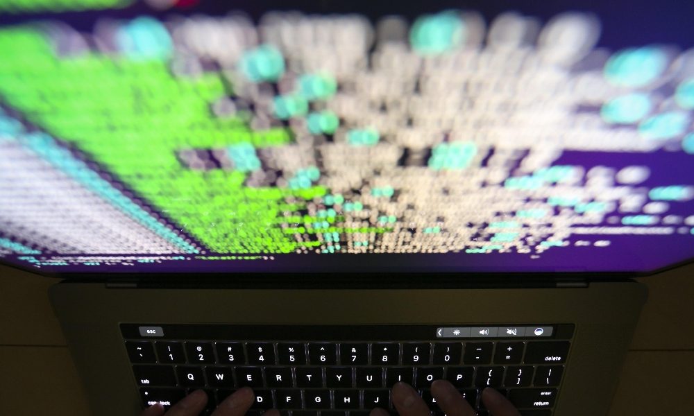 Corte Ue boccia raccolta indiscriminata dati personali