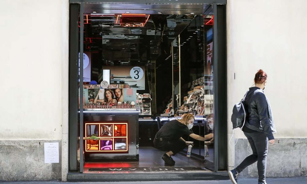 Cosmetica Italia, crollo fatturati -11,6%, export -15%