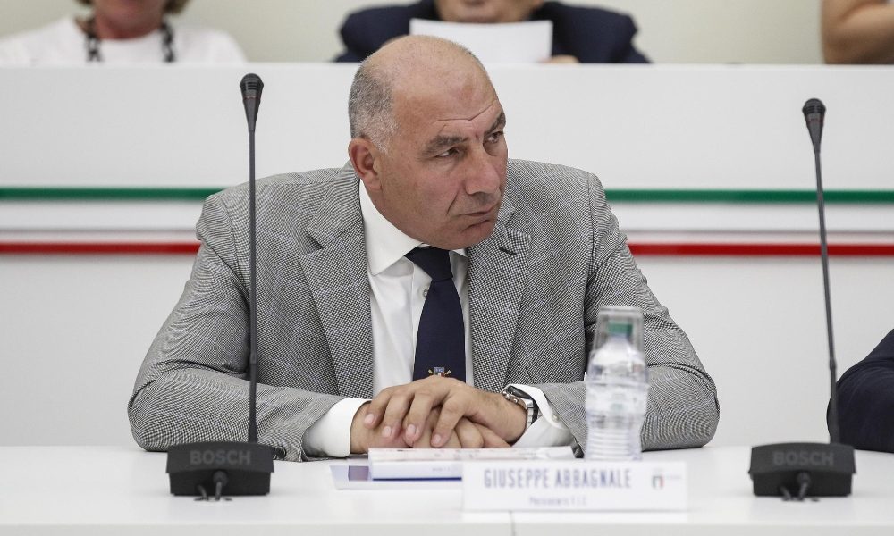 Covid: 2 positivi, 89 del canottaggio sono in quarantena