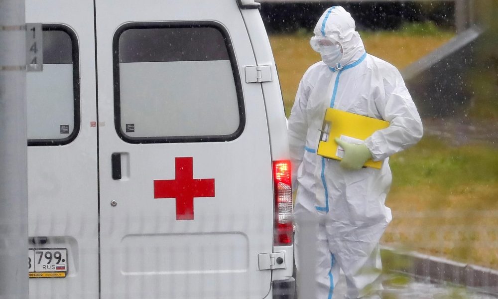 Covid: 317 morti in 24 ore in Russia, mai così tanti