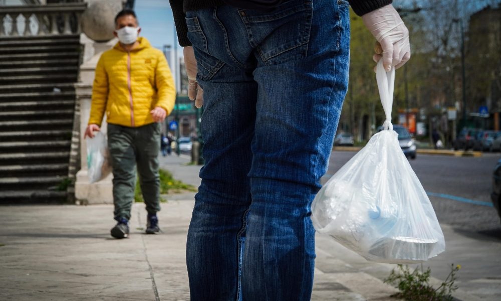 Covid: Coldiretti, in Puglia +40% poveri, 200mila in mense