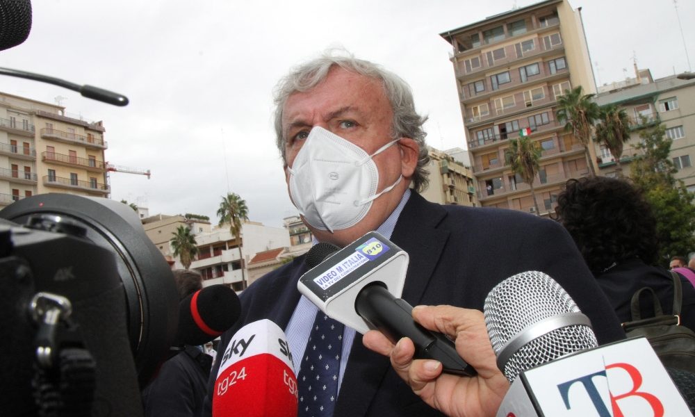 Covid: Emiliano, zona arancione per venti comuni in Puglia
