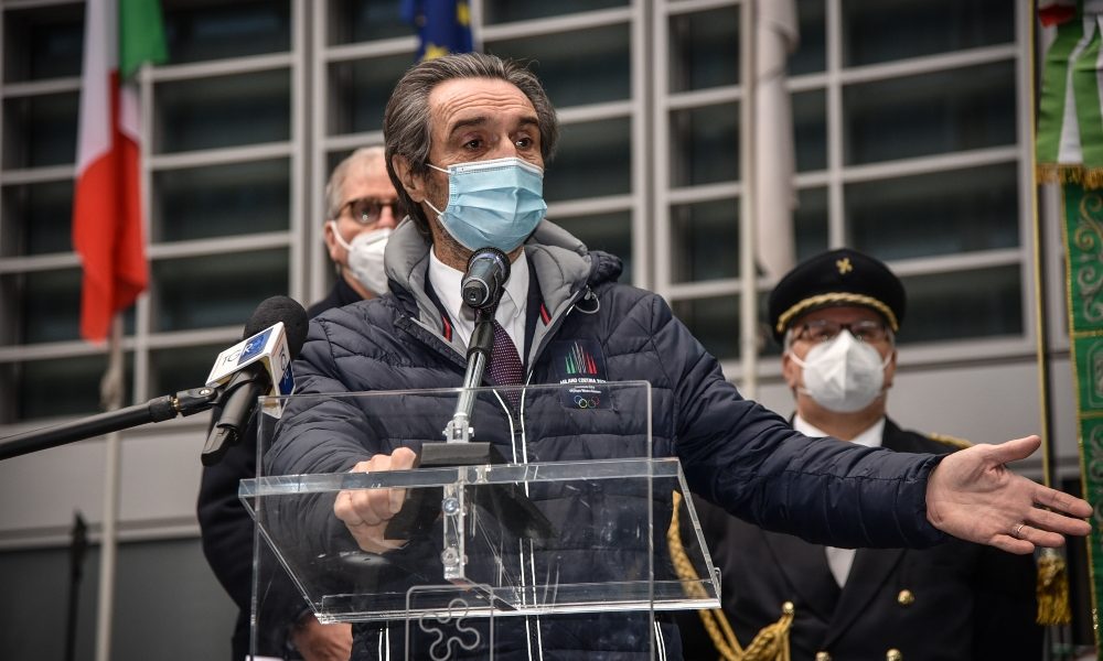 Covid: Fontana, con misure meno severe attenzione più alta