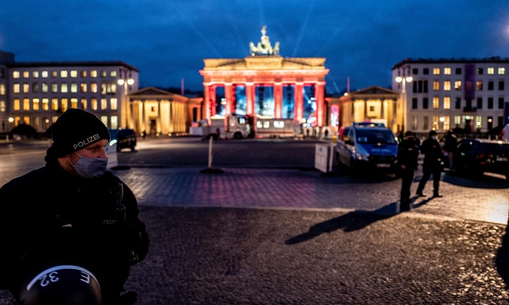 Covid: Germania, 32.552 nuovi casi e 964 morti in 24 ore