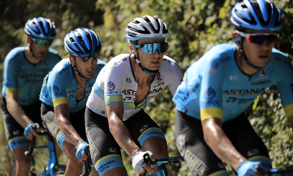 Covid: Giro; positivo un membro staff dell’Astana, corridori ok