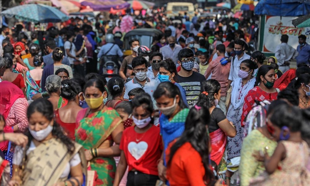Covid: India, 114 mln persone Maharashtra verso lockdown