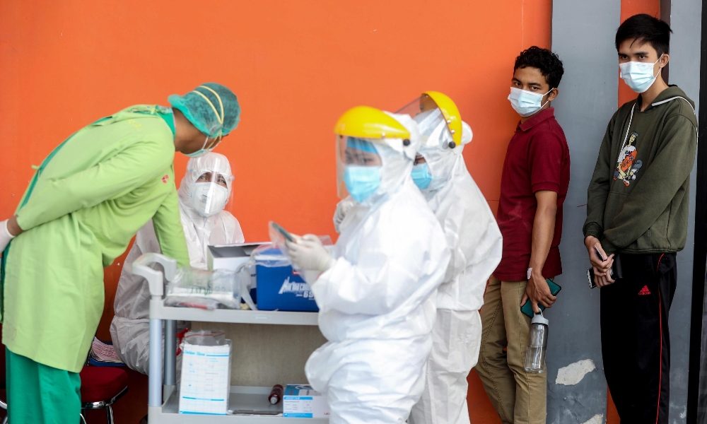 Covid: Indonesia, record casi giornalieri, +12.818 in 24 ore