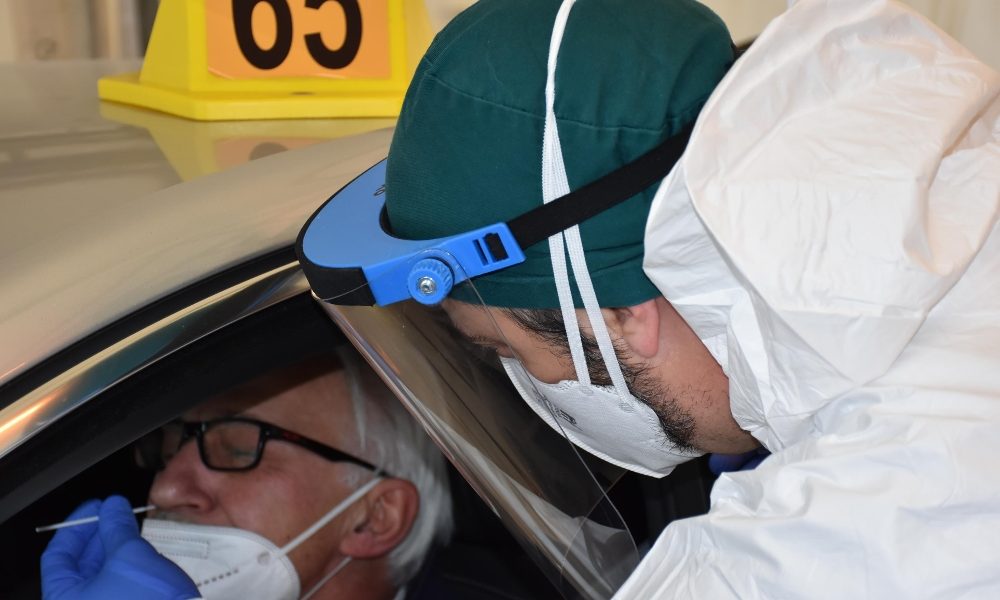 Covid: Lavevaz,problema tecnico su falsi positivi