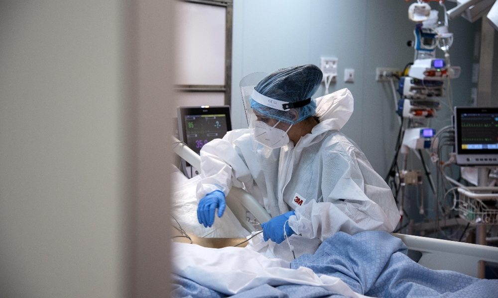 Covid: Lombardia cerca personale medico e sanitario