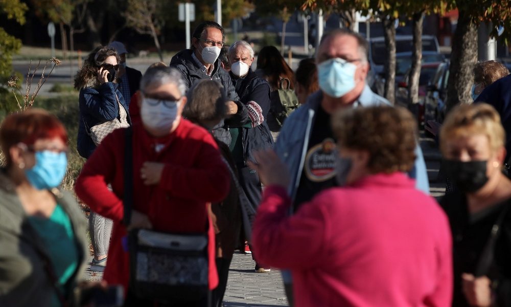 Covid: Madrid verso il coprifuoco dalla mezzanotte