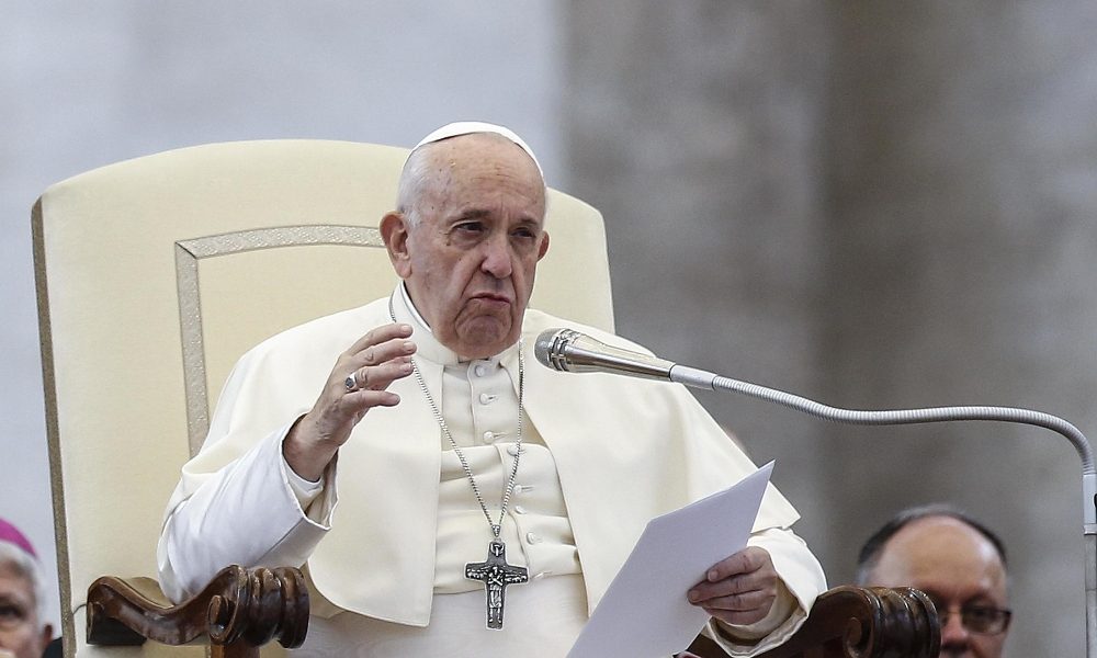 Covid: Papa, emerse carenze sanità,non sempre garantite cure