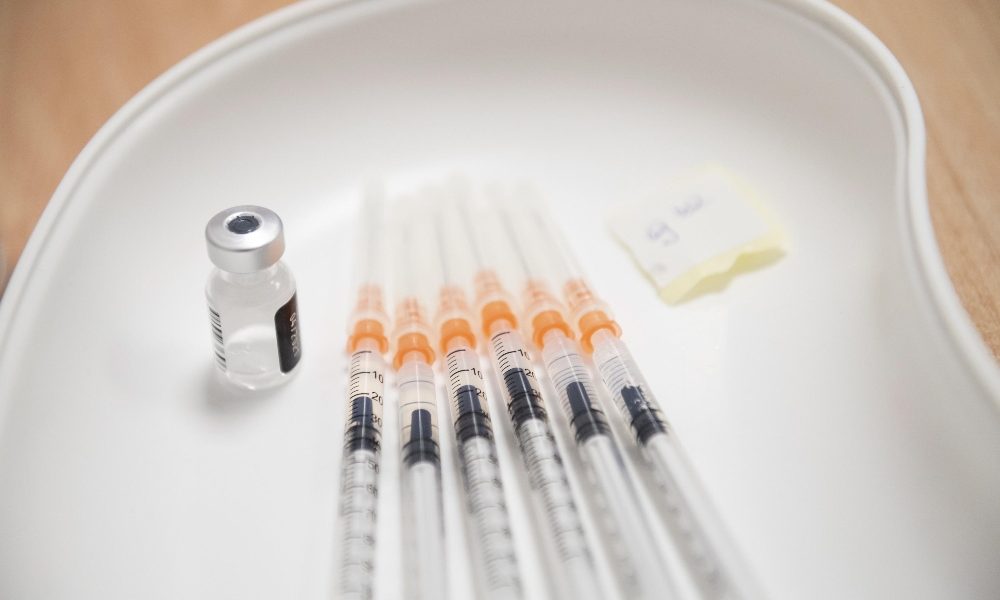 Covid: Ungheria approva vaccino cinese, prima in Europa