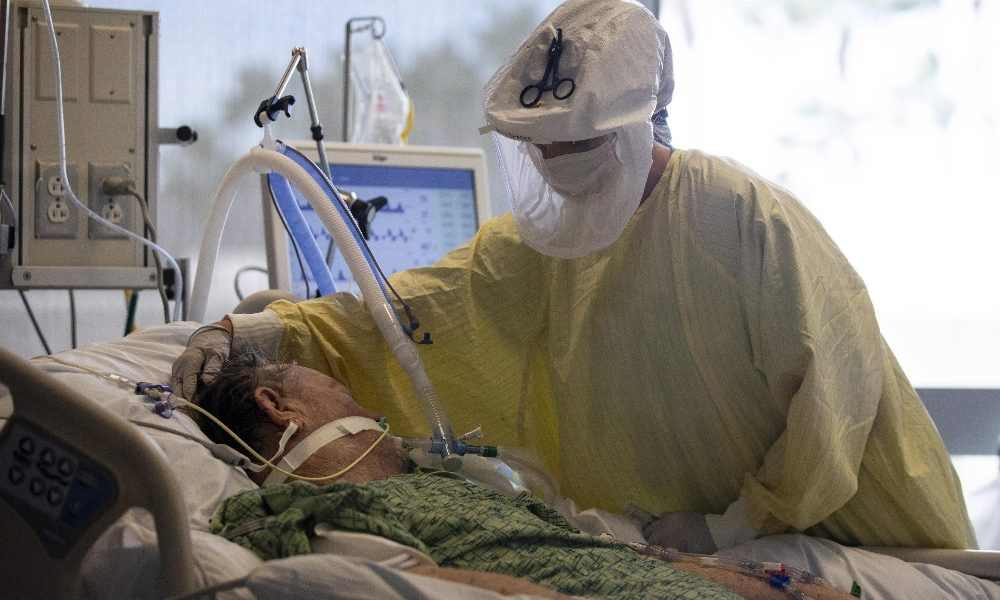 Covid: Usa, gennaio il mese più mortale