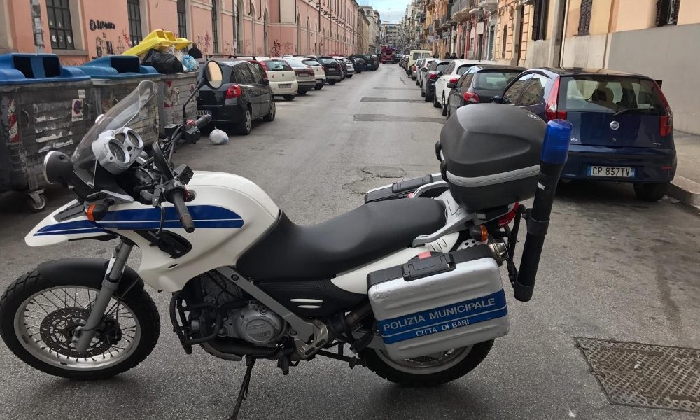 Covid: Vigilia e Natale di controlli a Bari, 18 sanzioni