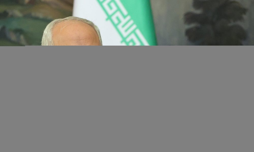 Covid: Zarif, ‘Usa ci impediscono di ottenere vaccino’