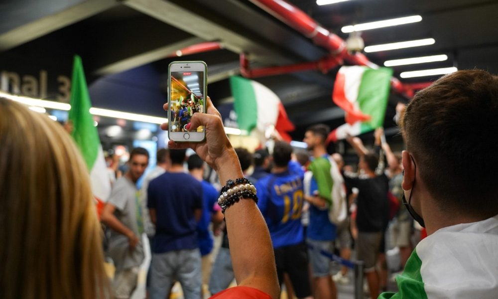 Covid: a Roma nuovi casi quintuplicati da finale Europei